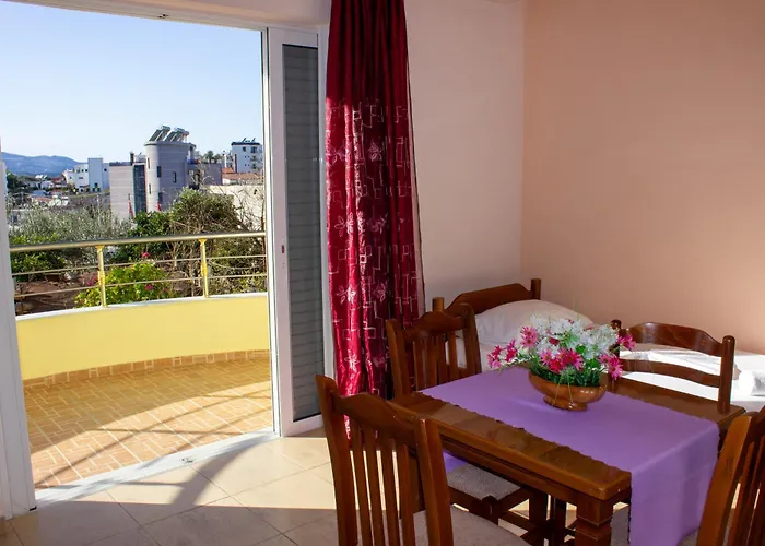 Ionian Luxury & Hotel *