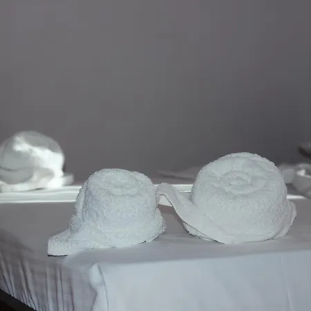 Ionian Luxury & 사밀