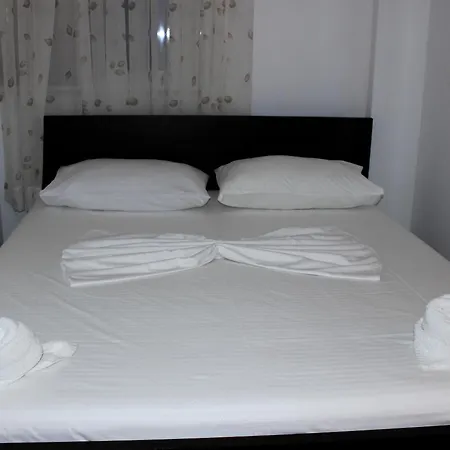 Ionian Luxury & Hotel *