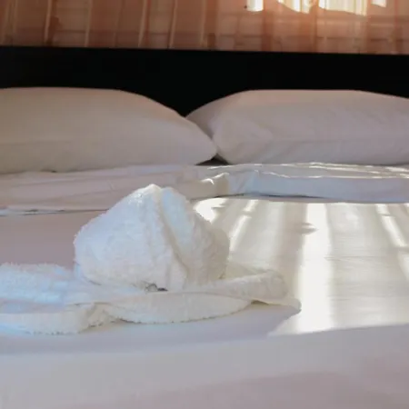 Ionian Luxury & Szálloda