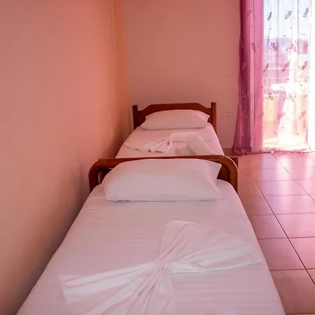 Ionian Luxury & Hotel *