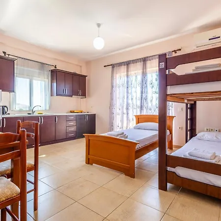 Ionian Luxury & Szálloda
