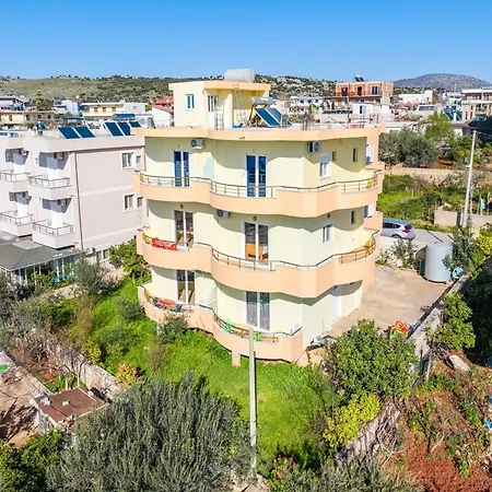 Ionian Luxury & كساميل