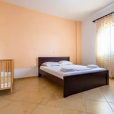 Ionian Luxury & Szálloda