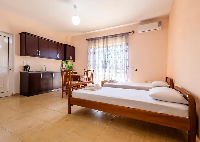 Ionian Luxury & كساميل