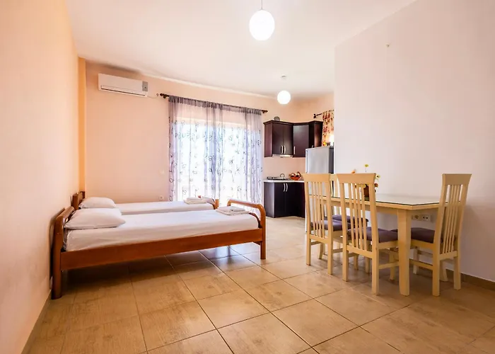 Ionian Luxury & فندق *