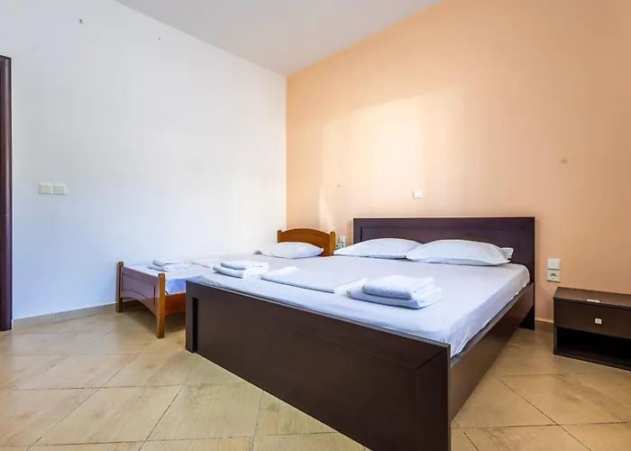 Ionian Luxury & Hotel *