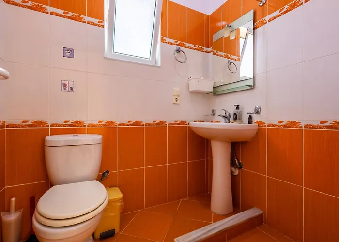 Ionian Luxury & * Ksamil